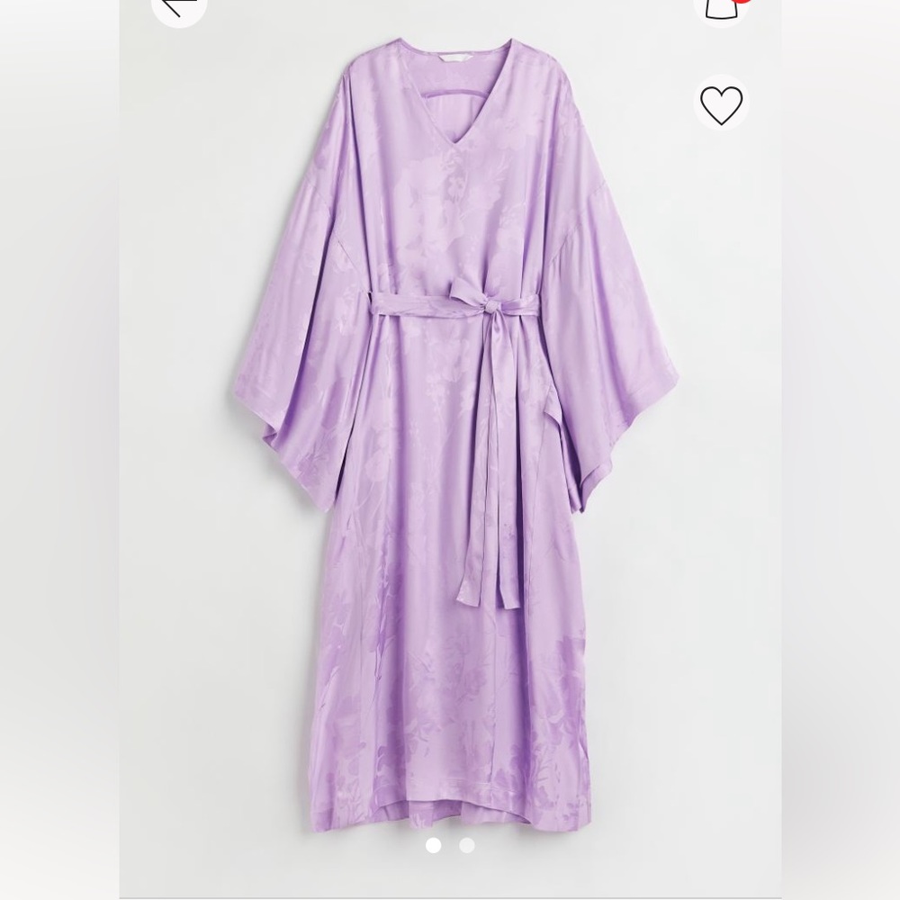 EUC H&M lavender kaftan size L
